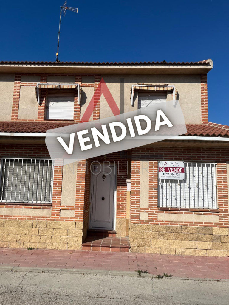 NO DISPONIBLE - CHALET EN NAVA DE LA ASUNCION