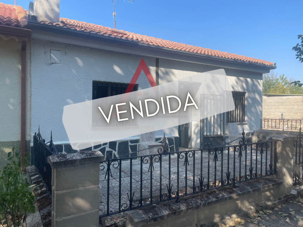 NO DISPONIBLE - CHALET EN VENTA EN JUARROS DE VOLTOYA