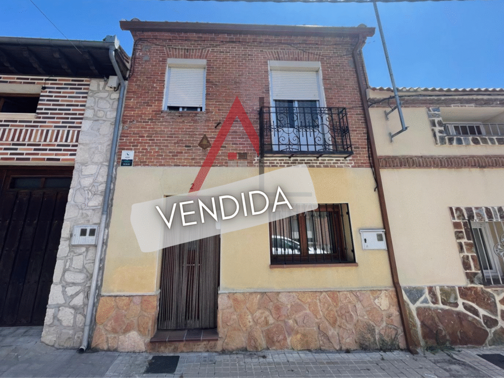 NO DISPONIBLE - CASA EN NAVA DE LA ASUNCION